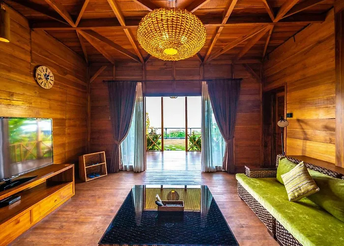 De Sapphire Cliff Resort 3*