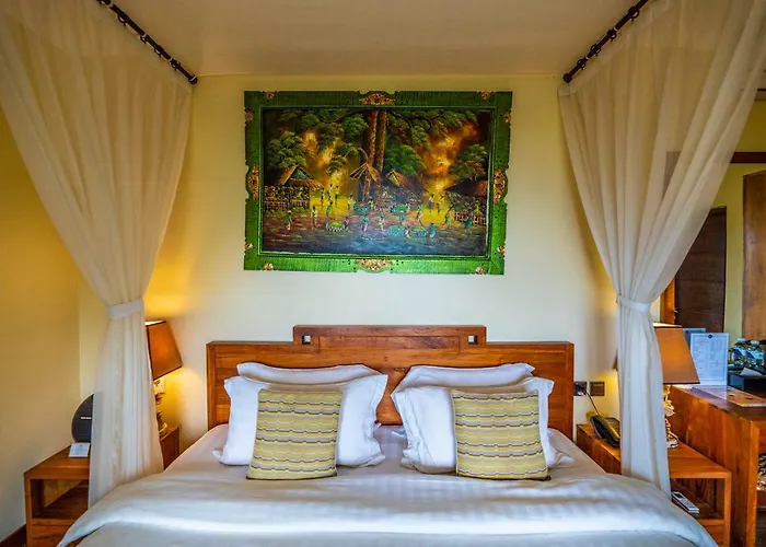 De Sapphire Cliff 3*