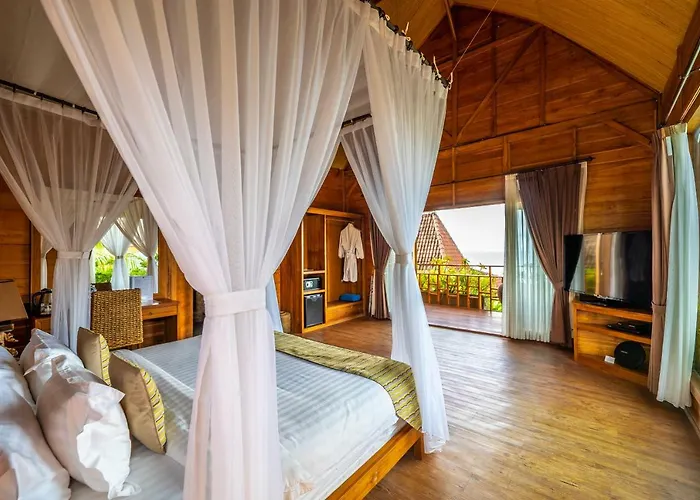 Resort De Sapphire Cliff
