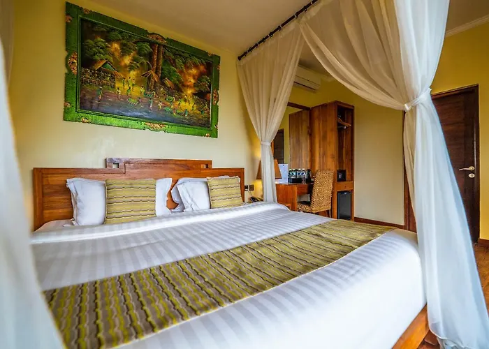 De Sapphire Cliff 3*
