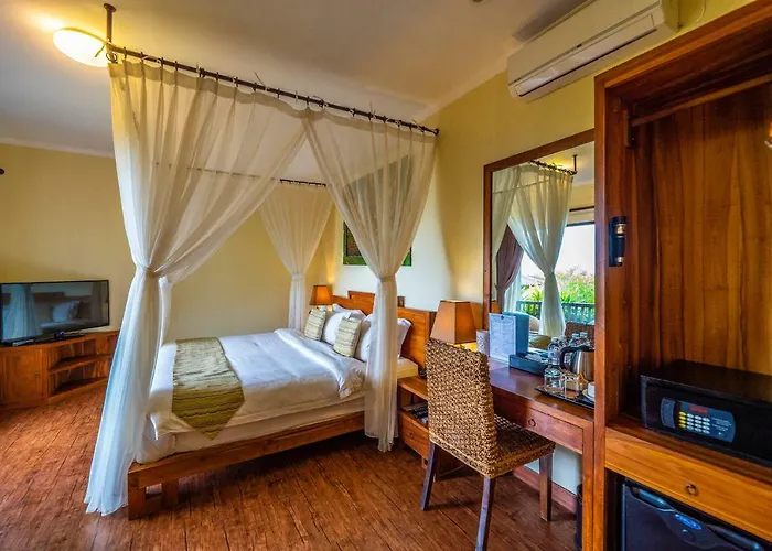 Resort De Sapphire Cliff