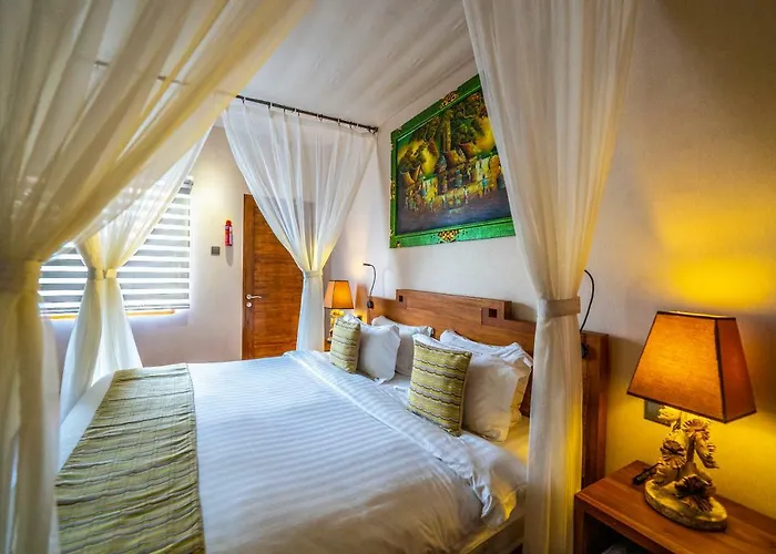 De Sapphire Cliff 3*